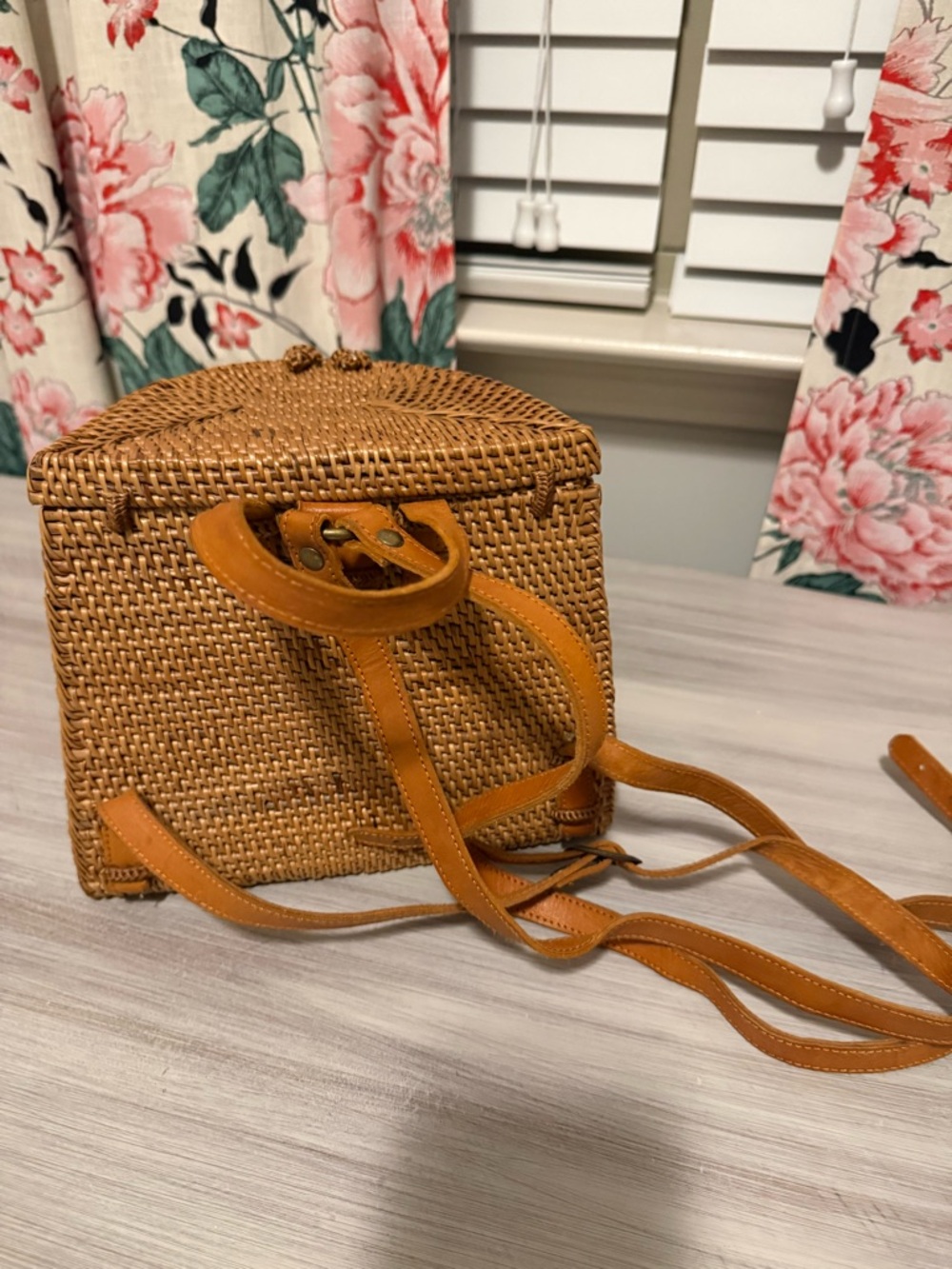 Woven Straw Bucket Bag in Natural Brown - Picture 2 of 4